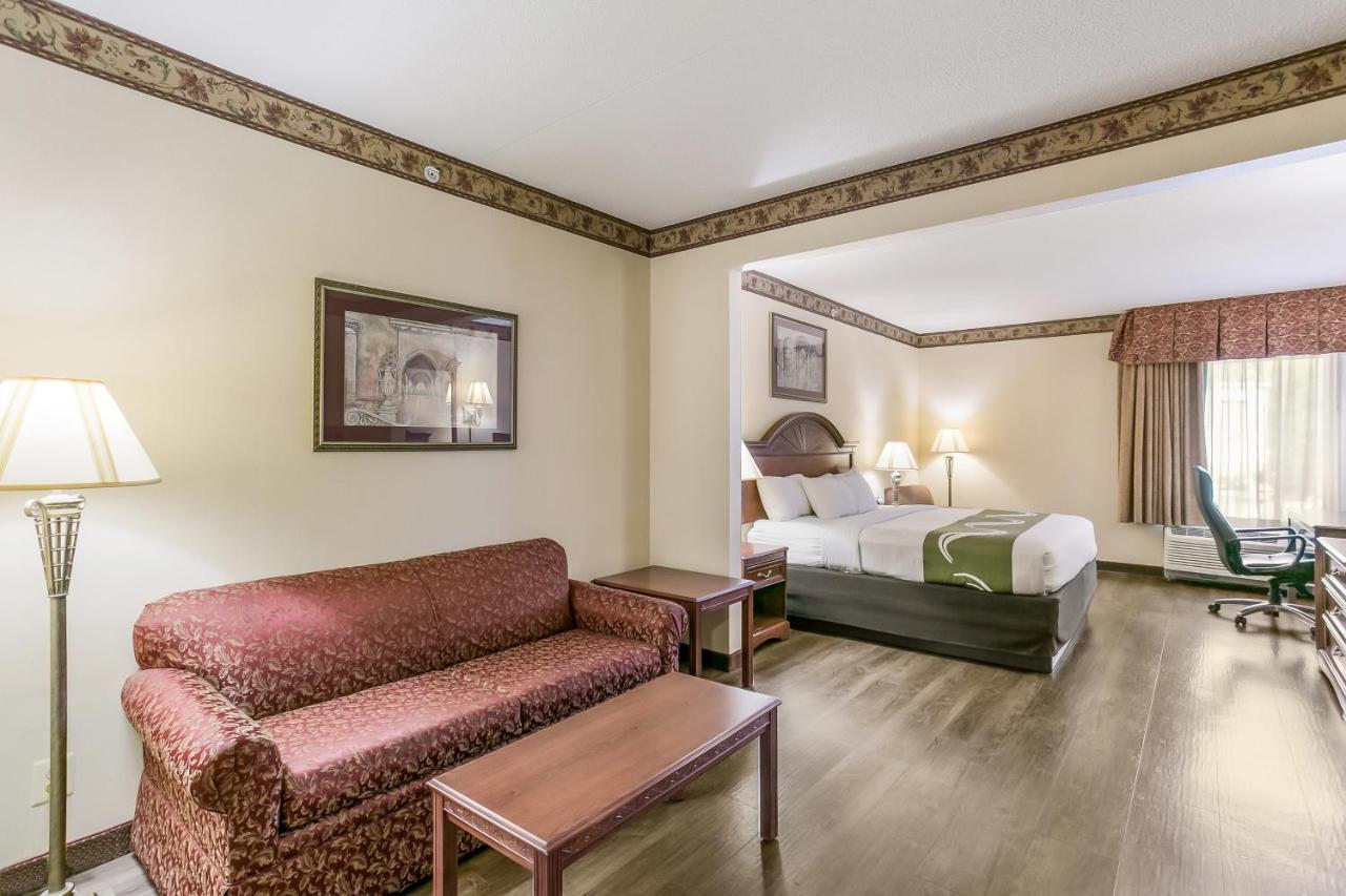 Quality Inn & Suites Bel Air I-95 Exit 77A Exteriör bild
