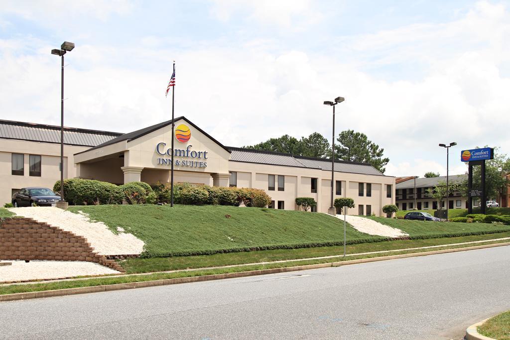 Quality Inn & Suites Bel Air I-95 Exit 77A Exteriör bild