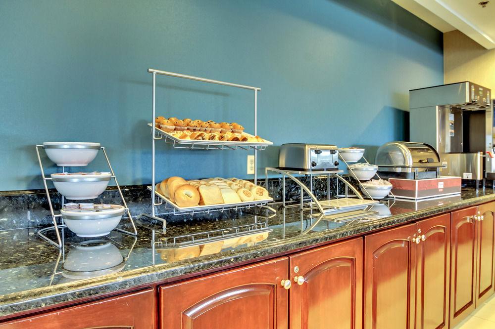 Quality Inn & Suites Bel Air I-95 Exit 77A Exteriör bild