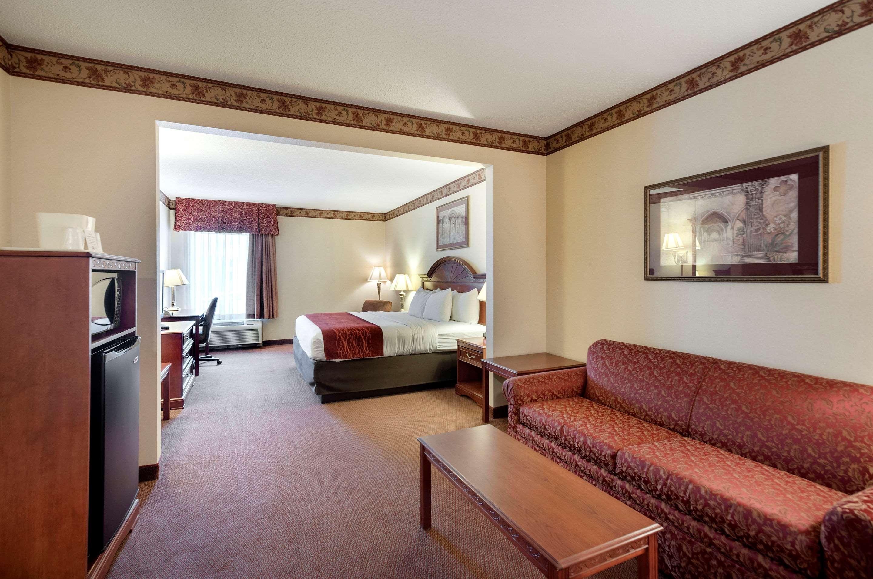 Quality Inn & Suites Bel Air I-95 Exit 77A Exteriör bild