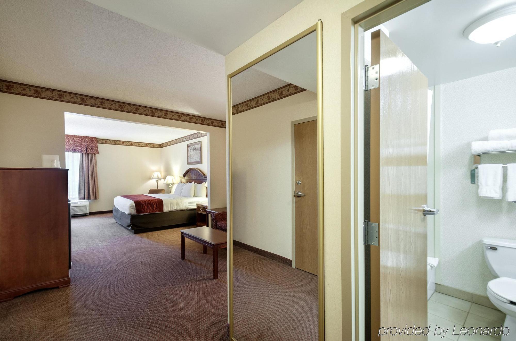 Quality Inn & Suites Bel Air I-95 Exit 77A Exteriör bild